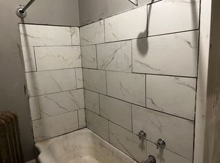 1413-15 Howard St #3NW, Evanston, IL 60202