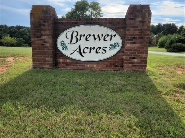 LOT 20 Jarrett Dr #10, Walnut Cove, NC 27052