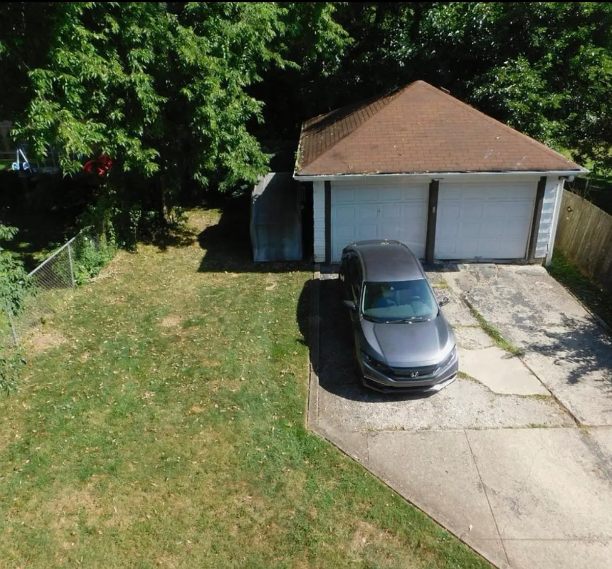 Building Photo - 4370 Saint Lawrence Ave