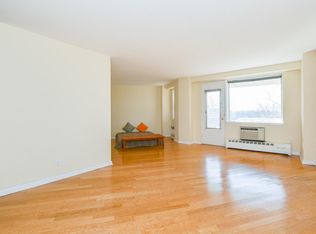 5700 Arlington Ave APT 4R, Bronx, NY 10471