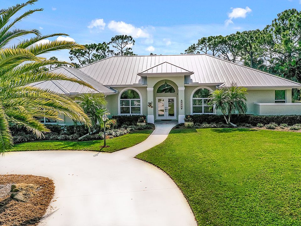 1st image of 4366 SW Bimini Cir S