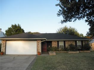 420 Echo Ln, Harrah, OK 73045