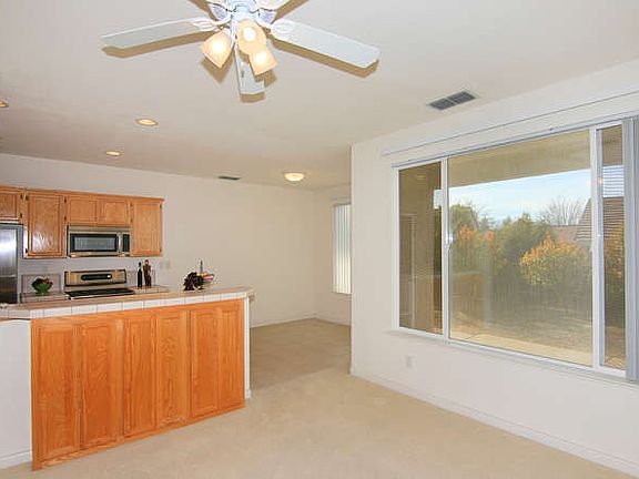 5th image of 2920 Cricket Club Ct