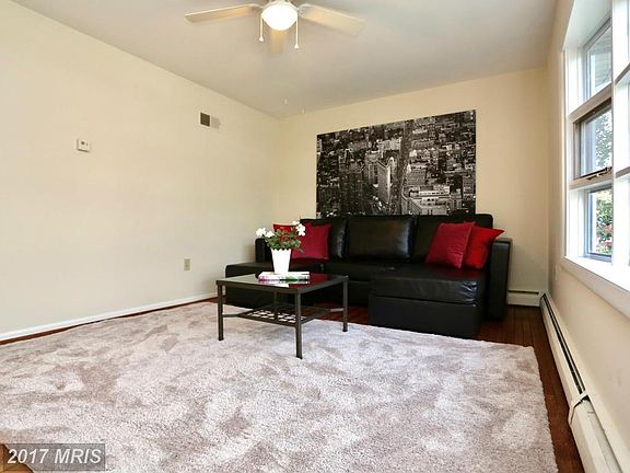 5th image of 4315 Kenwood Dr