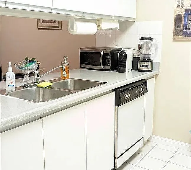 10 Laurelcrest St #1111 — Photo 10