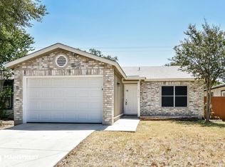 8118 Easy Meadow Dr, Converse, TX 78109