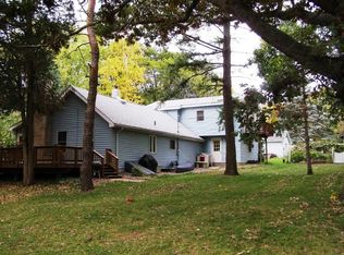 304 Delavan Dr, Delavan, WI 53115