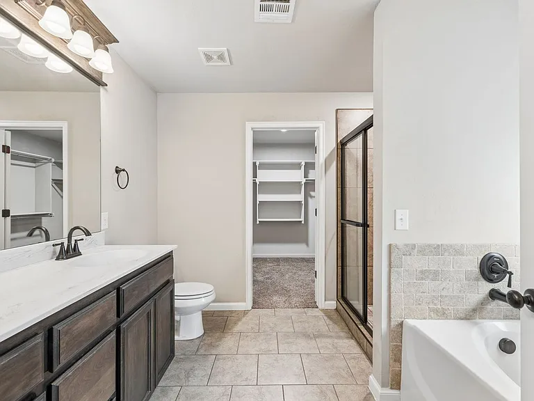 1751 Lexington Ct — Photo 22
