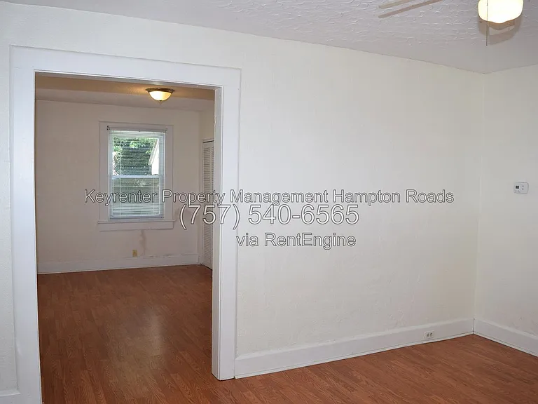 857 W 41st St — Photo 6