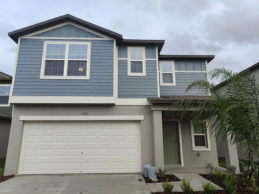 6 bed, 3.0 bath, 2580 sqft, $2,850 — Photo 1