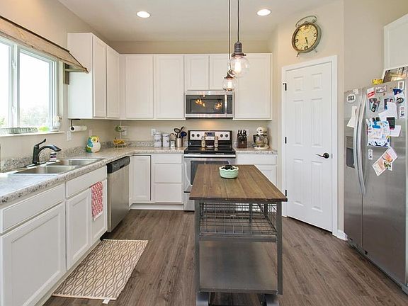 5th image of 6417 Woodland Ln