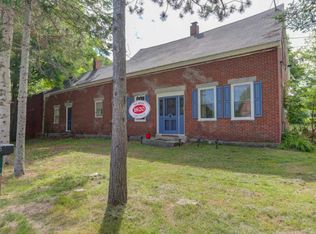 5 Upper Swallow Rd, South Paris, ME 04281