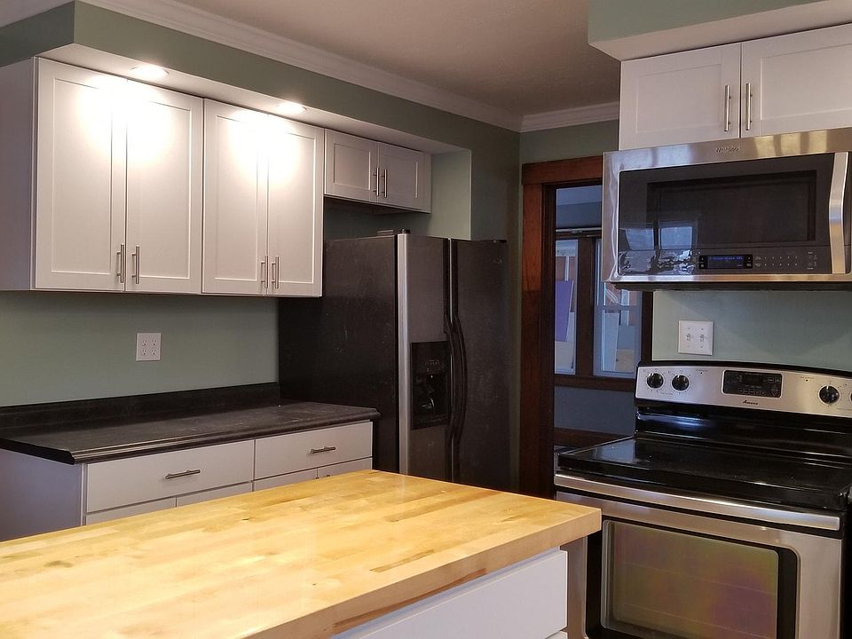 1st image of 187 Madison St