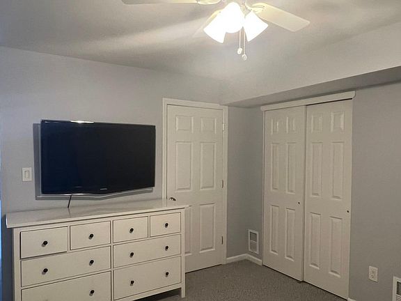5th image of 38 Sharrotts Ln Floor 1