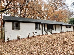 1510 Leolillie Ln, Charlotte, NC 28216