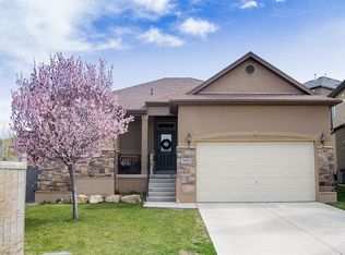2882 E Hideout Dr, Eagle Mountain, UT 84005