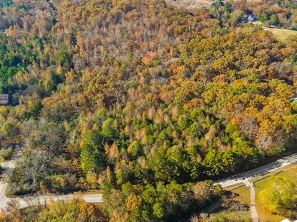 4963 Parker Loop Rd, Birchwood, TN 37308