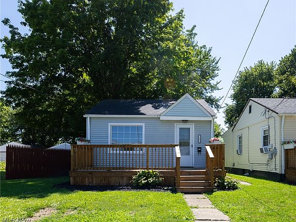 5th image of 1182 Youngstown Rd SE
