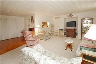 4th image of 13600 W Brookwood