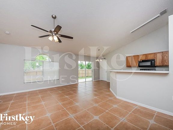 2nd image of 661 Parakeet Ct
