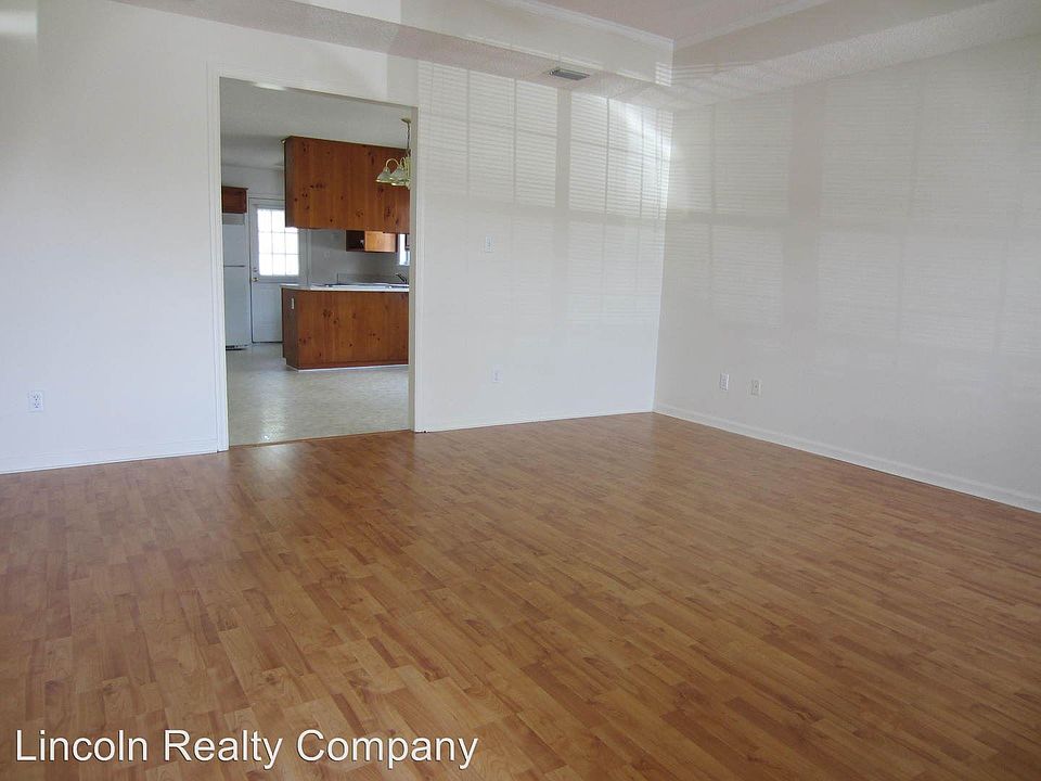 2nd image of 4108 Sedgwyck Ln