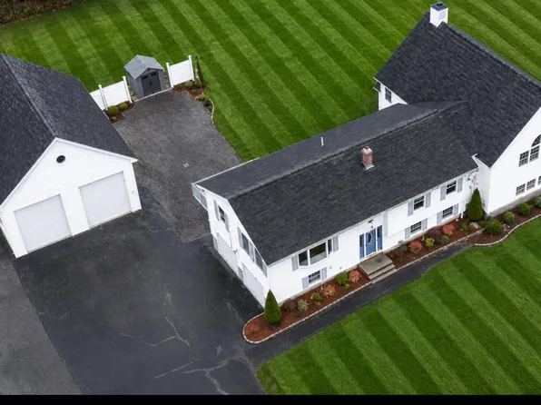 25 Webber Drive, Hermon, ME 04401