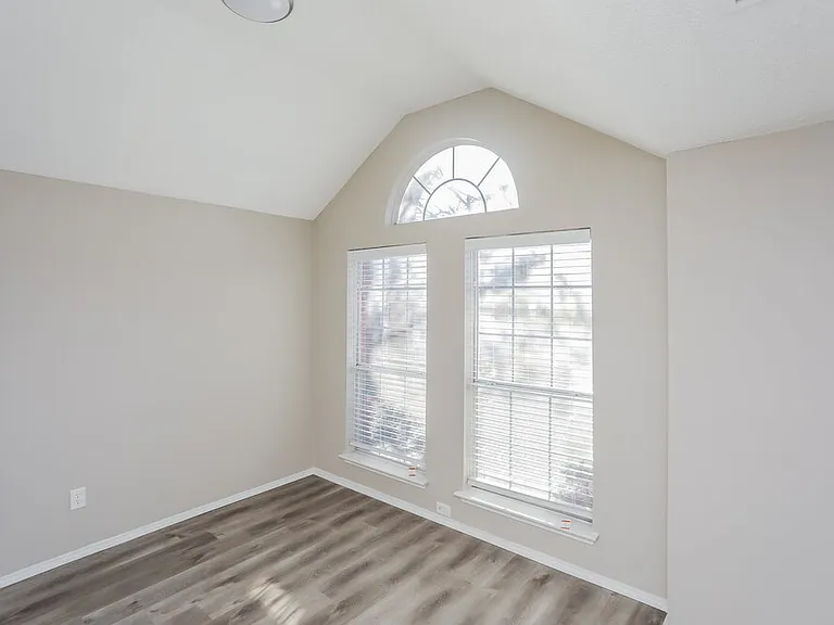708 Brees Dr — Photo 14