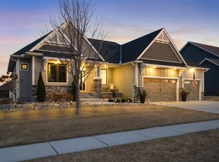 7904 Shadyview Ln N, Maple Grove, MN 55311