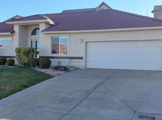 717 Lava Point Dr, Saint George, UT 84770