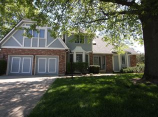 4401 NE Hoit Dr, Lees Summit, MO 64064