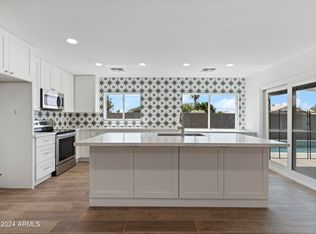 350 W Horseshoe Ave, Gilbert, AZ 85233