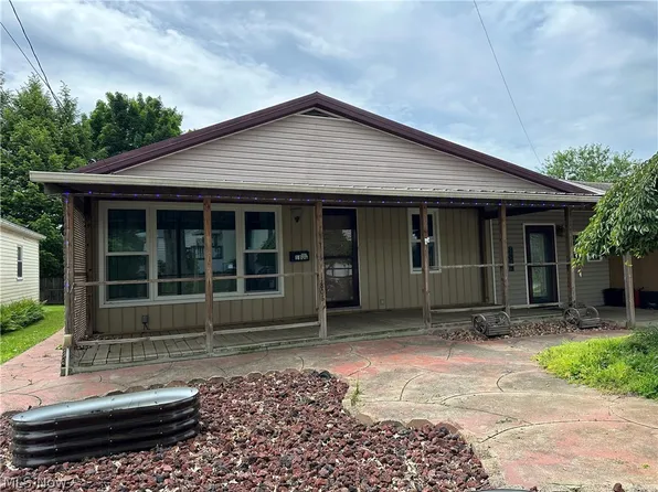 1806 Foley Ave, North Parkersburg, WV 26104