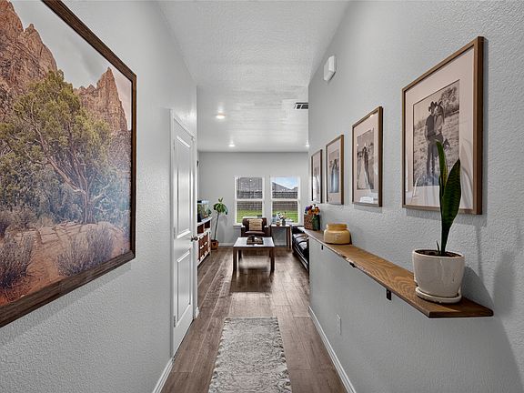 3rd image of 6417 Shoreline Ln