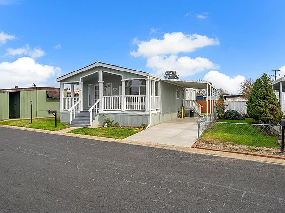 3rd image of 18450 N Highway 88 Space 14