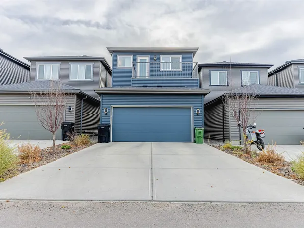 8086 Kiriak Line SW, Edmonton, AB T6W 4V2