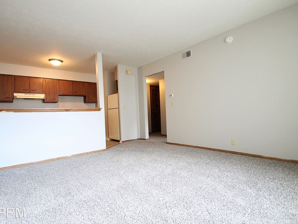 1st image of 3833 Cuming St