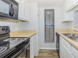 Lincoln Glens Apartments, Tulsa, OK 74136