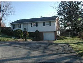 1st image of 11661 Dennis Cir