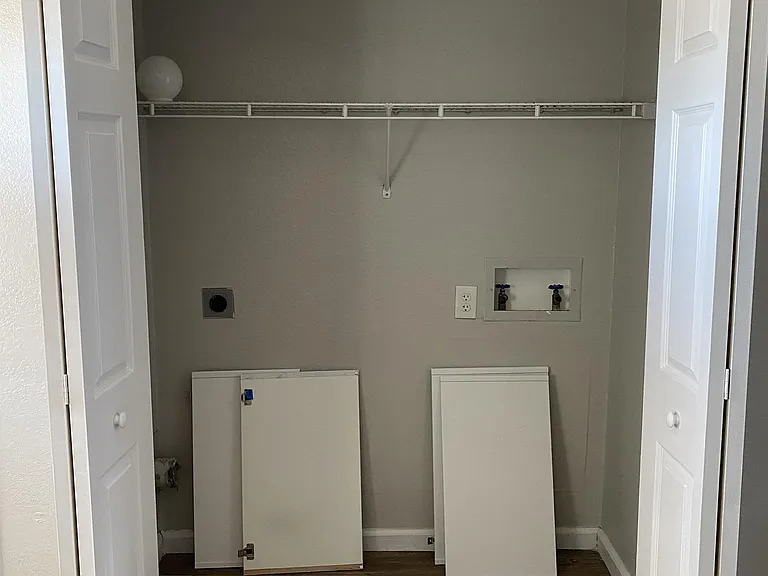 Washer dryer hookup off Kitchen