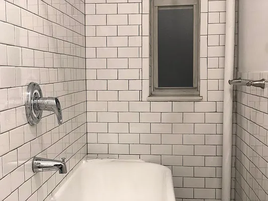 Rented by LJ Sloane Management | media 42