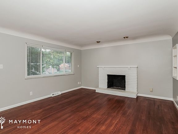 5th image of 3989 Tramore Dr