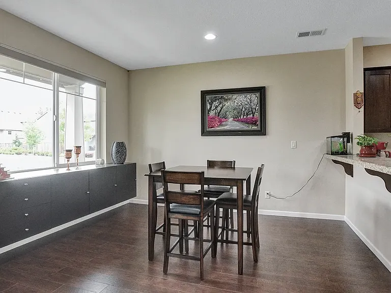 6196 NE Sherborne St — Photo 10