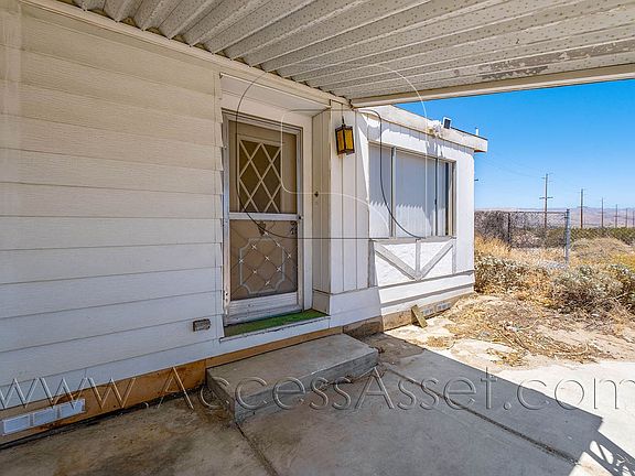 2nd image of 64628 16th Ave #4