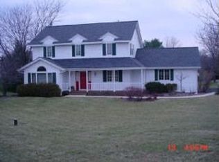 10078 Joy Ct, Roscoe, IL