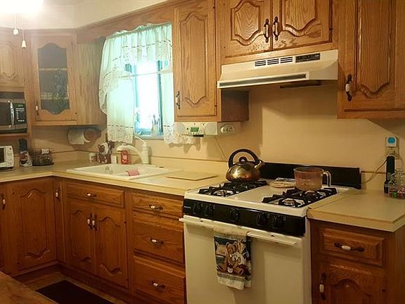 5th image of 632 Shadyside Dr