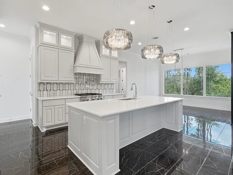 16081 Forest Mill Rd — Photo 13
