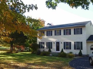 13 Farm View Rd, Wappingers Falls, NY 12590