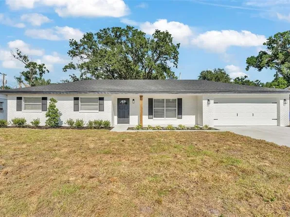 4028 S Wellington Dr, Lakeland, FL 33813