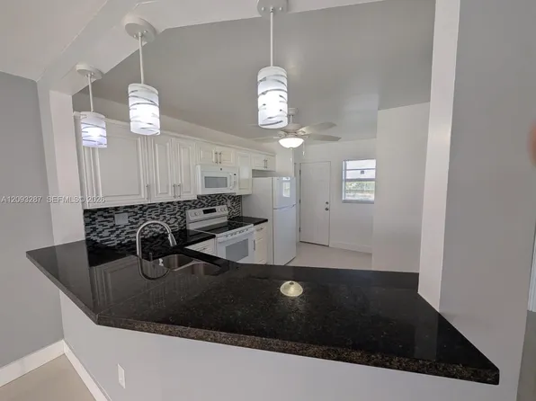 1750 NE 191st St APT 622-3, Miami, FL 33179