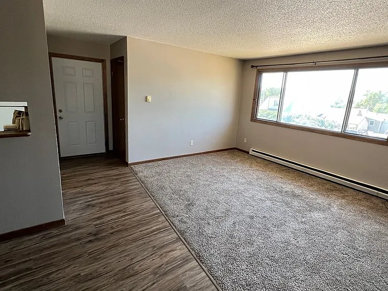 3010 W Omaha St — Photo 25